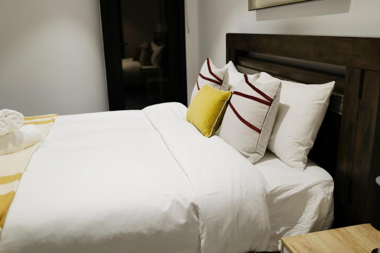 Box Hill Central Sky One Apartment ภายนอก รูปภาพ