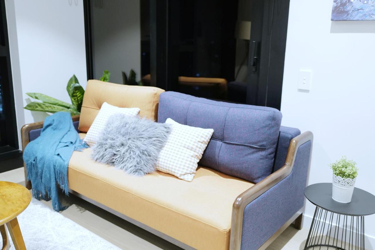 Box Hill Central Sky One Apartment ภายนอก รูปภาพ
