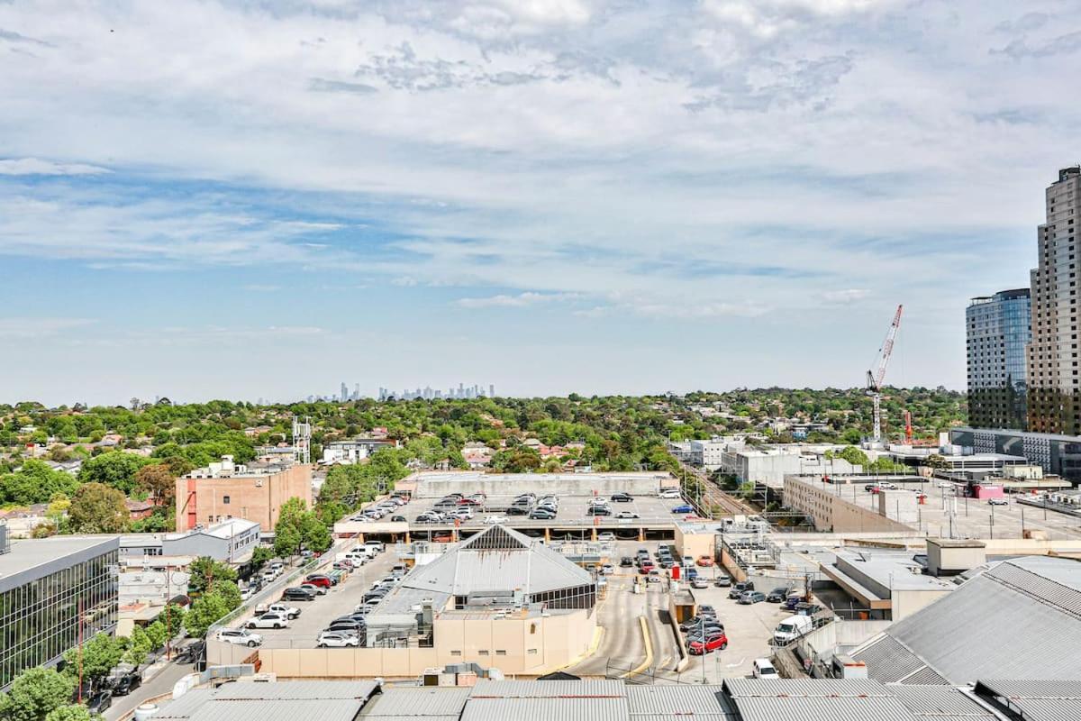 Box Hill Central Sky One Apartment ภายนอก รูปภาพ